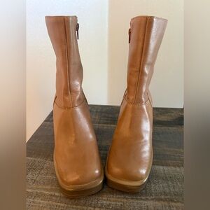 Steve Madden Fantasie Tan Heeled Boots